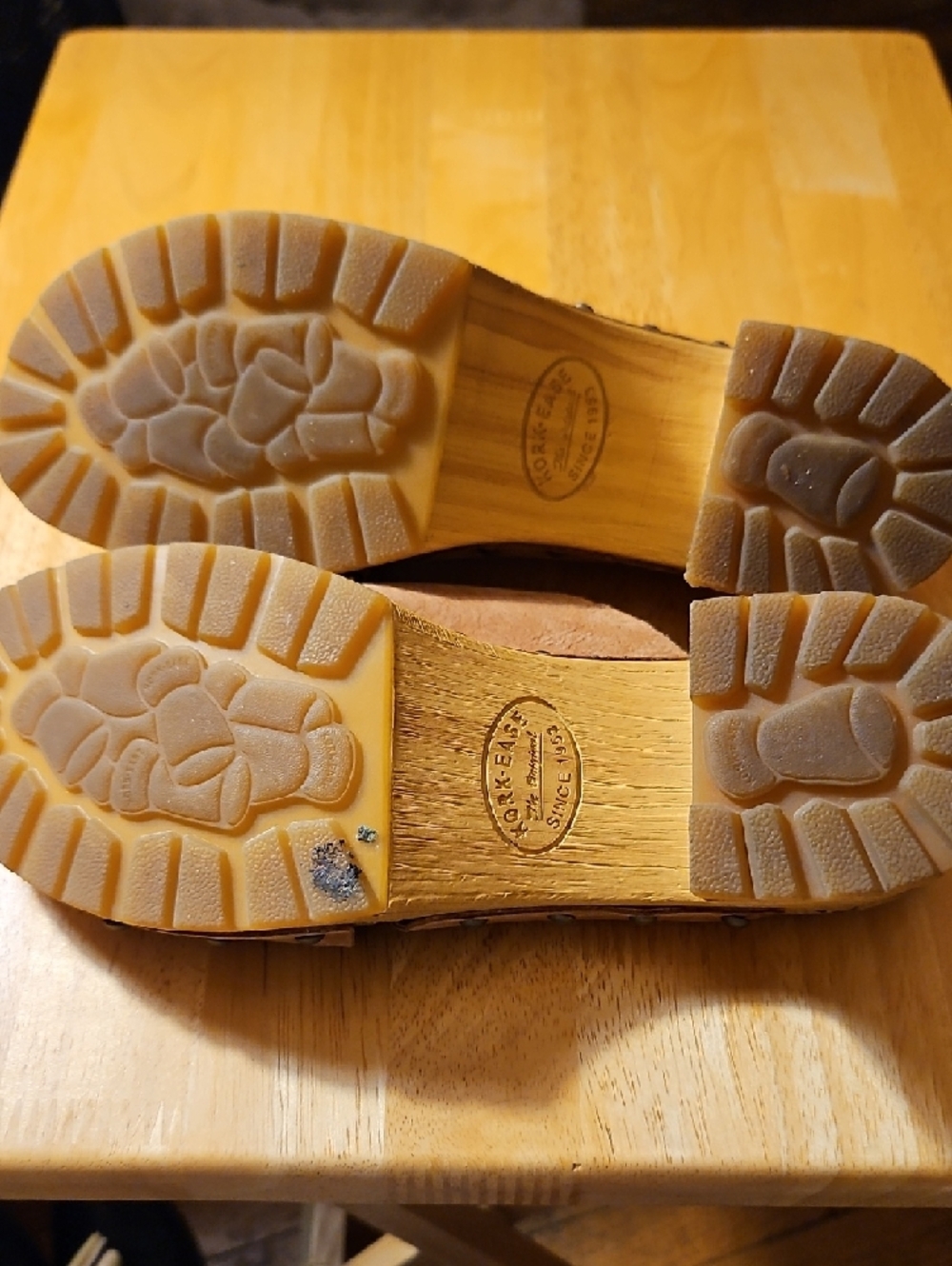 Kork-Ease Tatum Women's Peachy Suede Crossover Mule Clogs - Picture 8 of 13